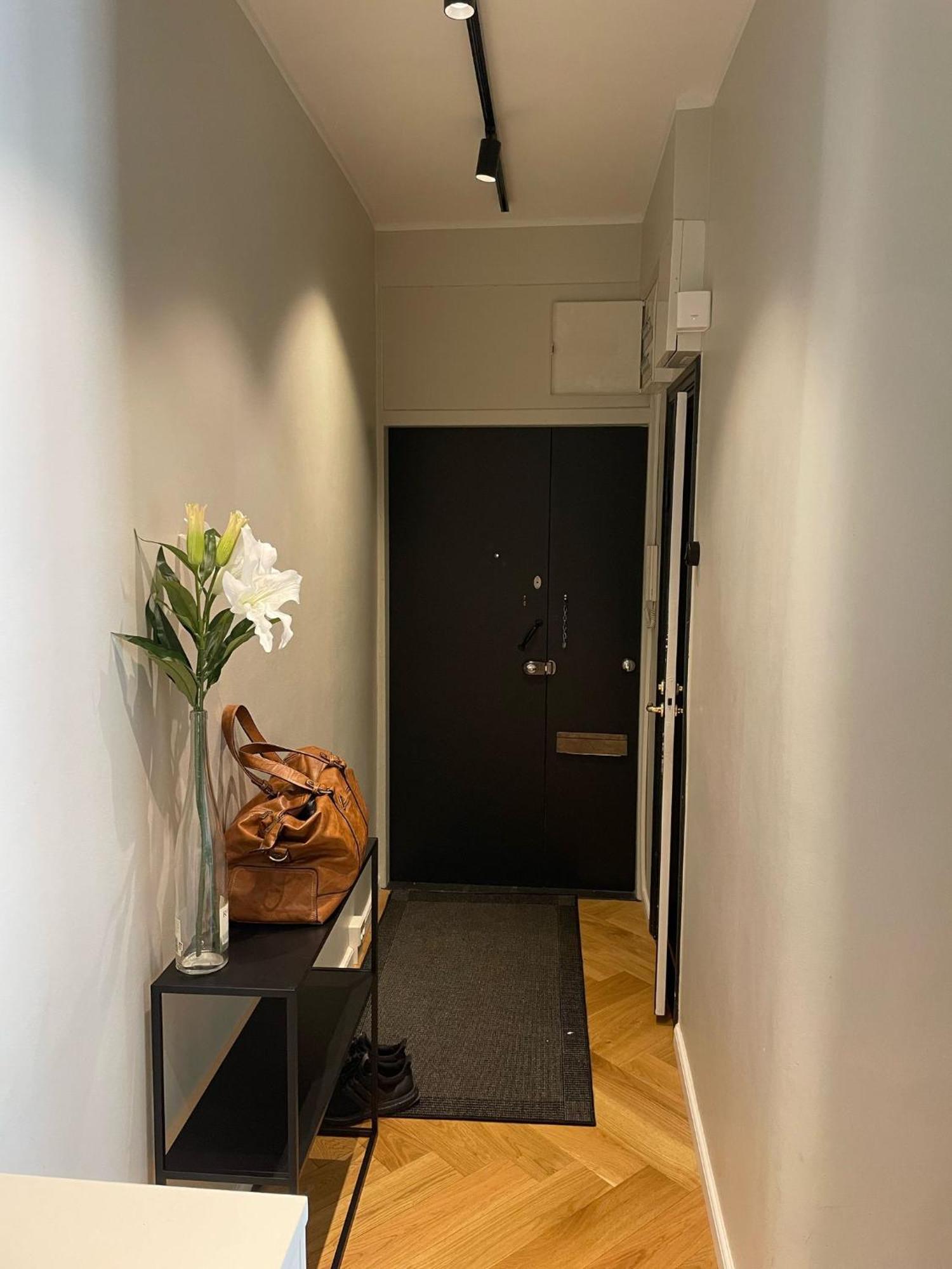Luxury 2bdr In Center With Free Parking