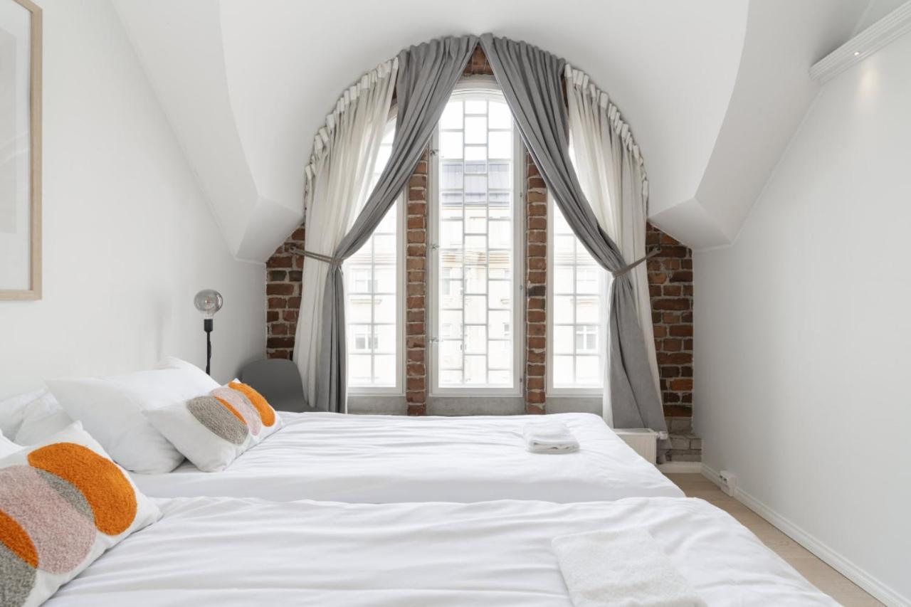 Huoneisto Glorious Penthouse With Private Sauna And Jacuzzi