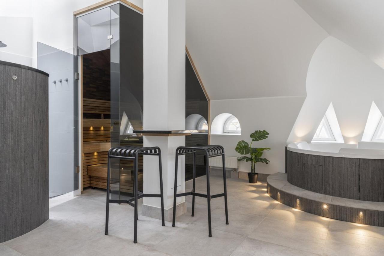 Glorious Penthouse With Private Sauna And Jacuzzi Huoneisto Helsinki