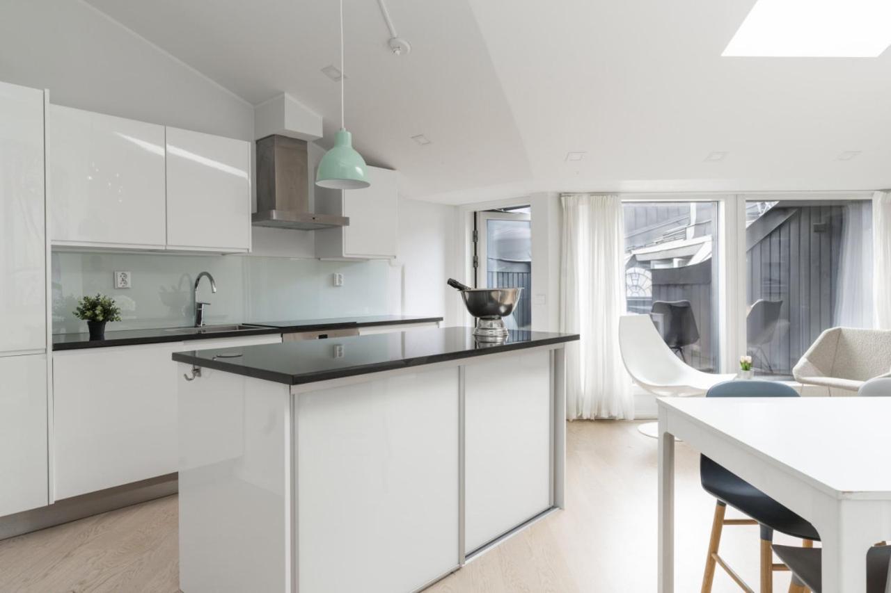 Glorious Penthouse With Private Sauna And Jacuzzi Helsinki