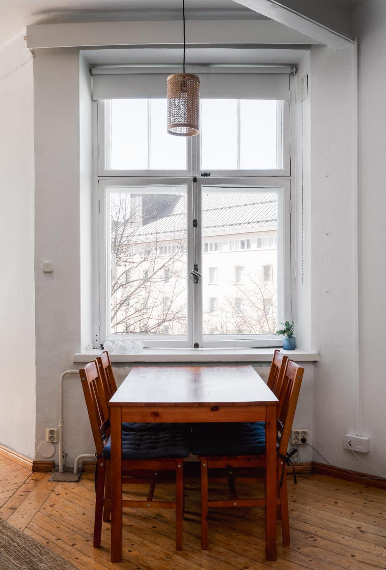 Vintage 1br In Kamppi With Perfect Location Huoneisto