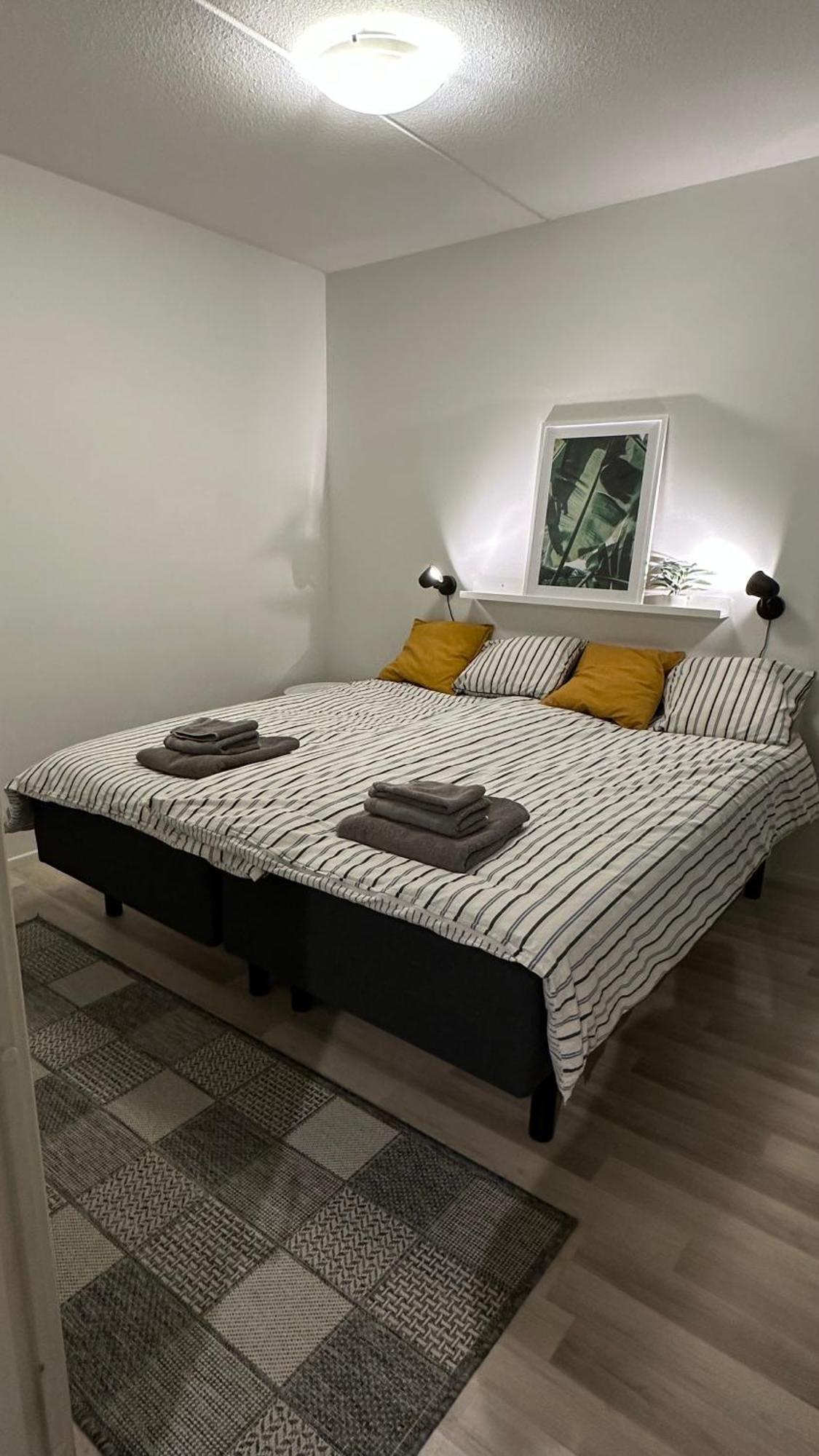 Modern Two-room Flat With Balcony Near Metro *