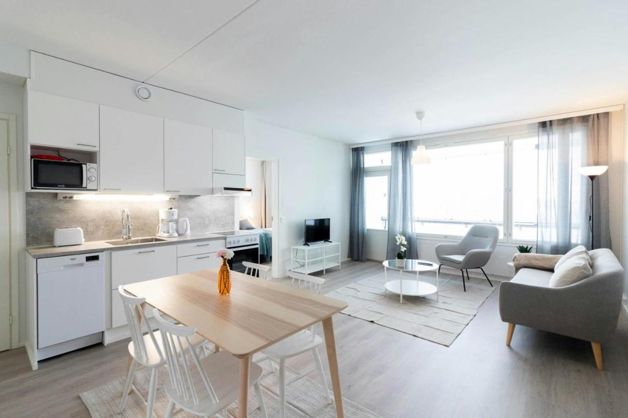 Cozy 3 Bedroom For 8 *