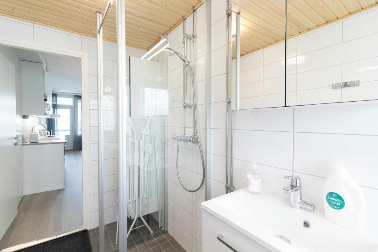 Cozy 3 Bedroom For 8 Helsinki