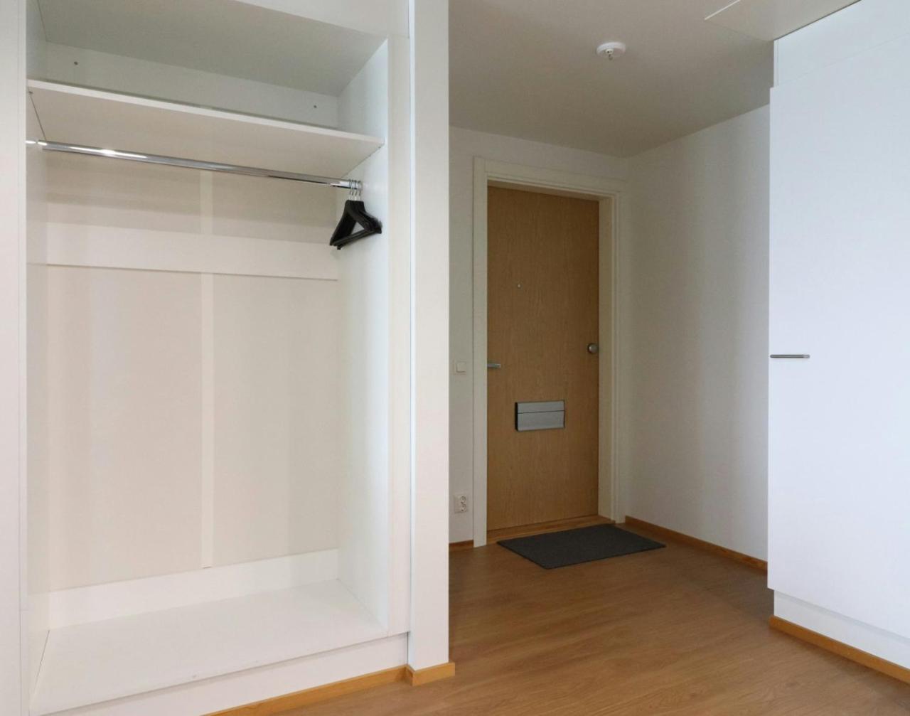 Spacious For 4 With Sauna Huoneisto *