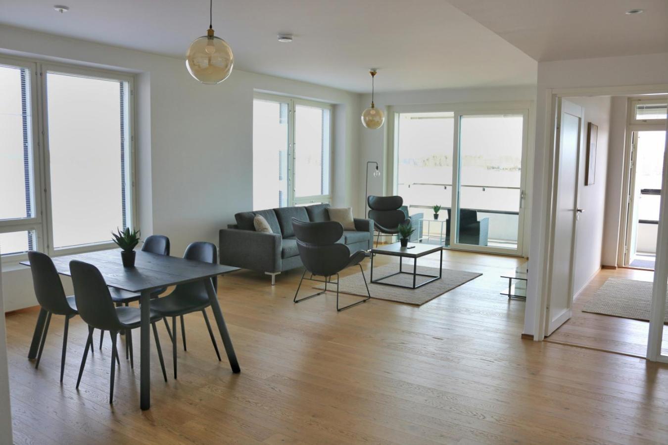 Spacious For 4 With Sauna Huoneisto