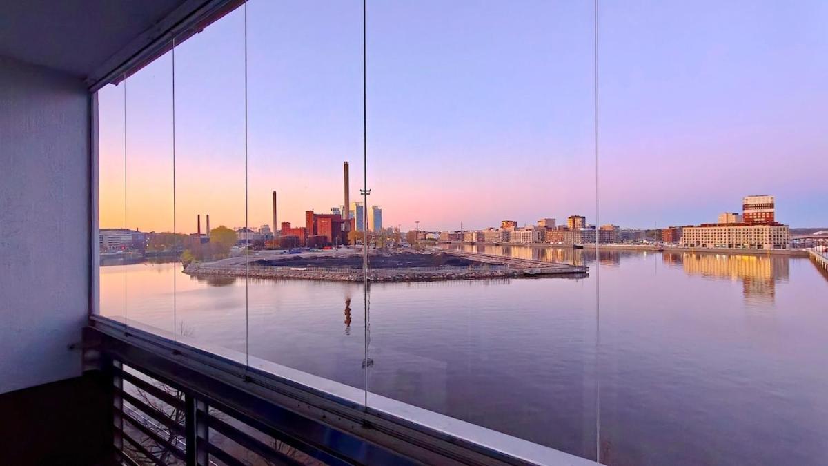 Seaside In Downtown Private Parking Huoneisto