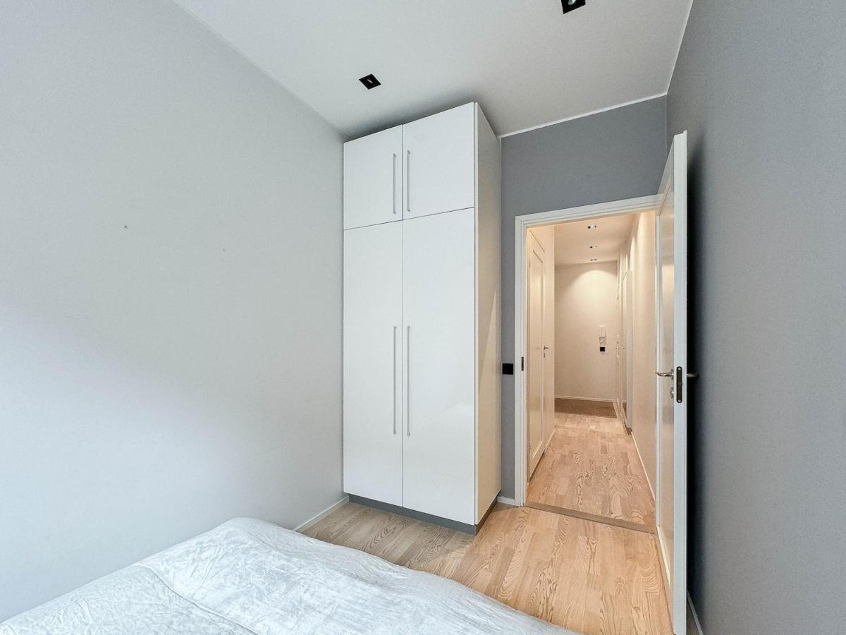 Modern 2br Downtown, Private Sauna, Workspace Huoneisto