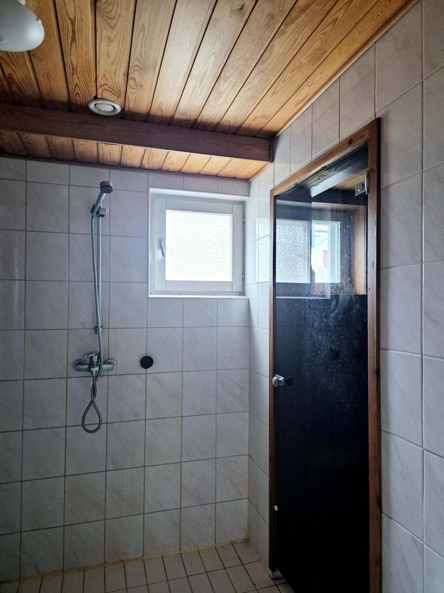 Mosahiisi Charming Poolside Getaway * Helsinki