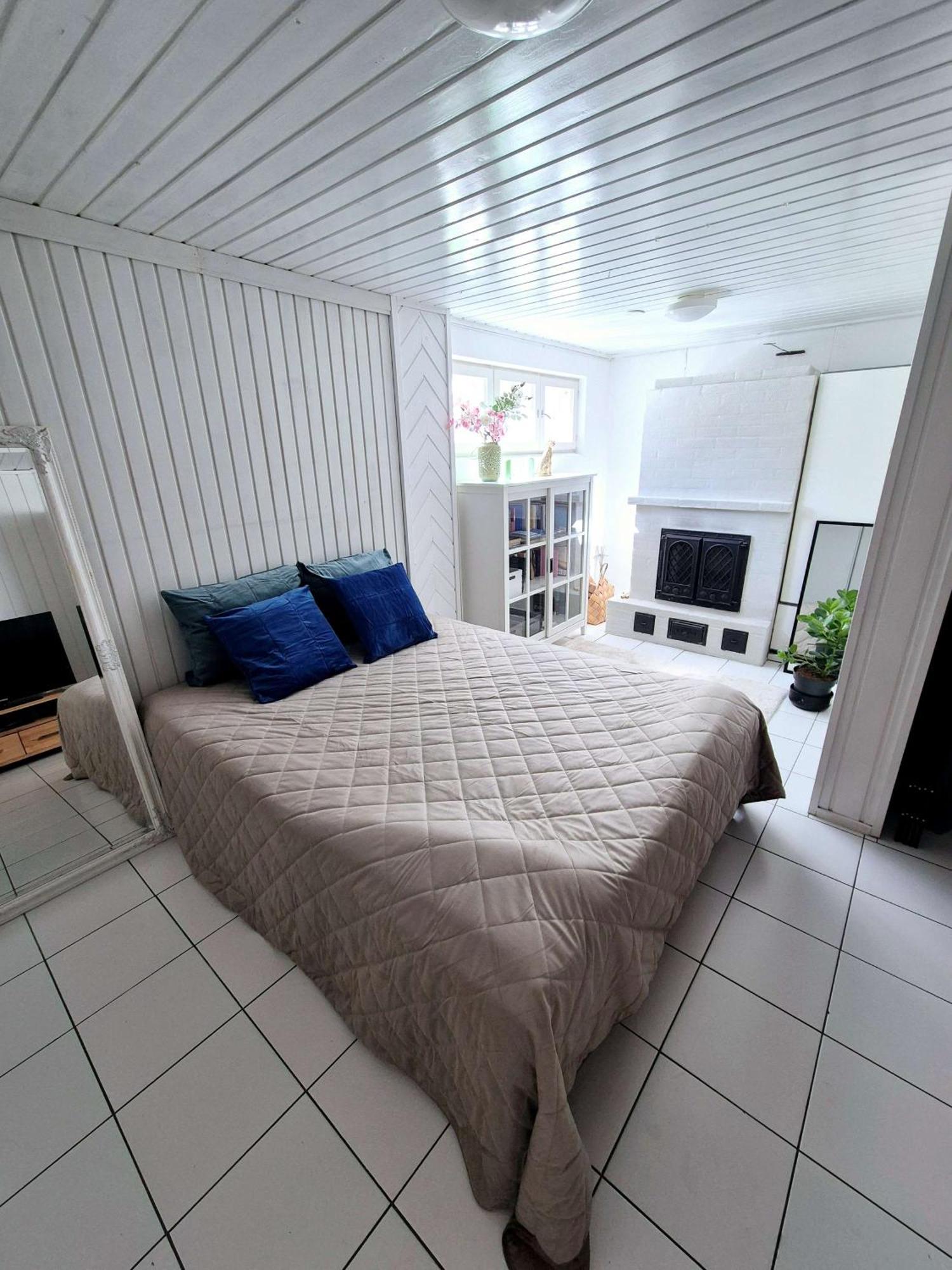 Mosahiisi Charming Poolside Getaway Helsinki