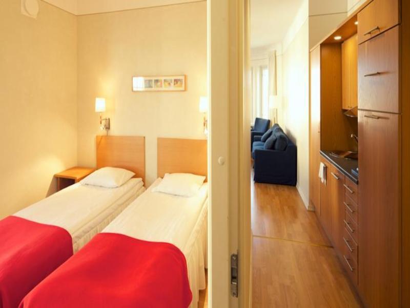 Hellsten Parliament Huoneistohotelli 3*