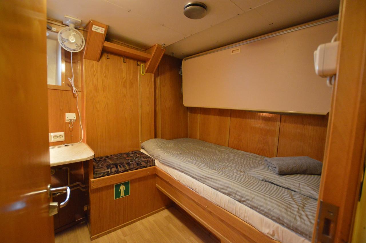 Laivamajoitukset Hotellilaiva Muikku Hotelboat Muikku *