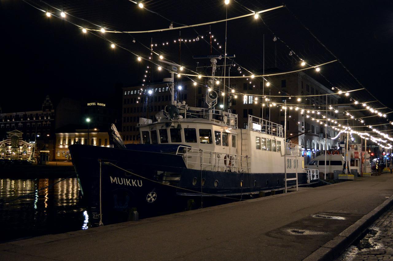 Hotellilaiva Muikku Hotelboat Muikku