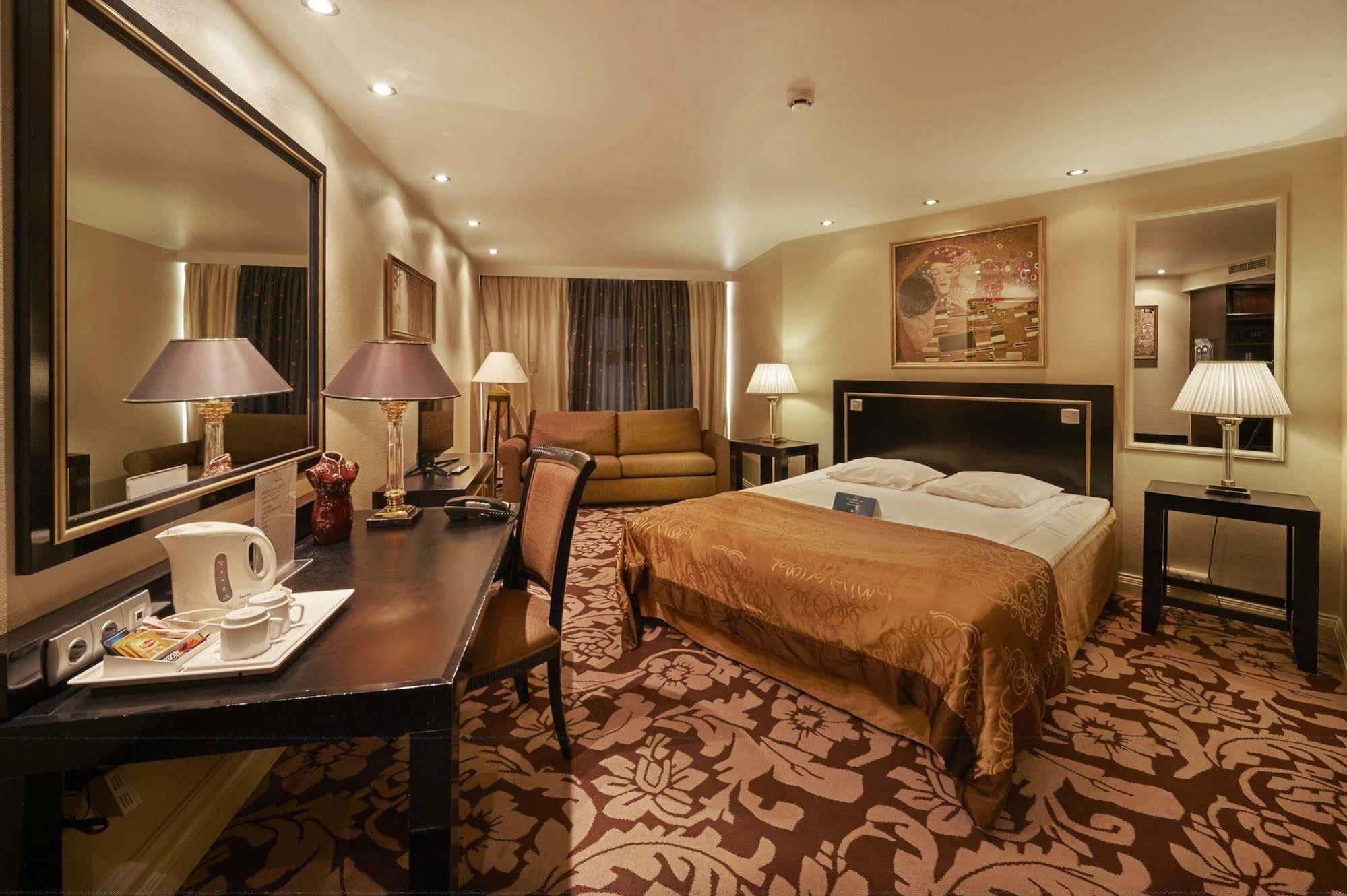 Seurahuone Hotelli 4*