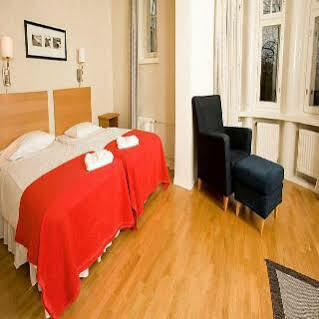 Huoneistohotelli Hellsten Parliament 3*