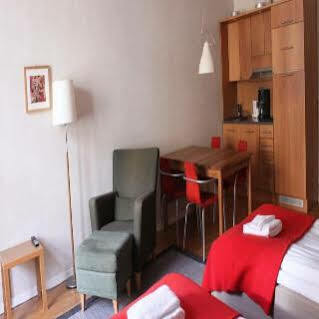 Huoneistohotelli Hellsten Parliament 3*