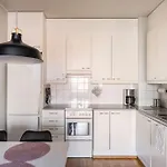 Relaxing Apartment By Sea + Sauna + Free Parking