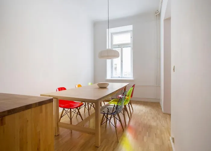 2Ndhomes Luminous 2Br Apartment In Katajanokka With Sauna