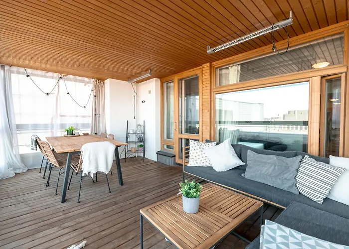 2Ndhomes Luxury 2Br Apartment With Rooftop Terrace & Sauna In Kamppi Center