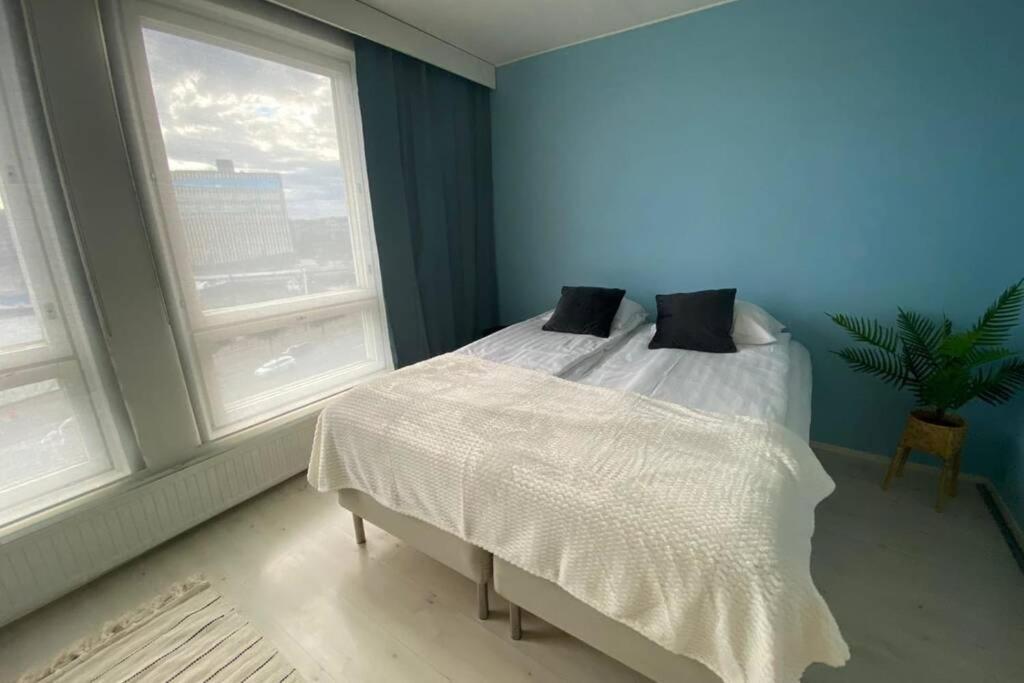 2Ndhomes Helsinki Center Seaview Apartment With Sauna And Balcony Huoneisto