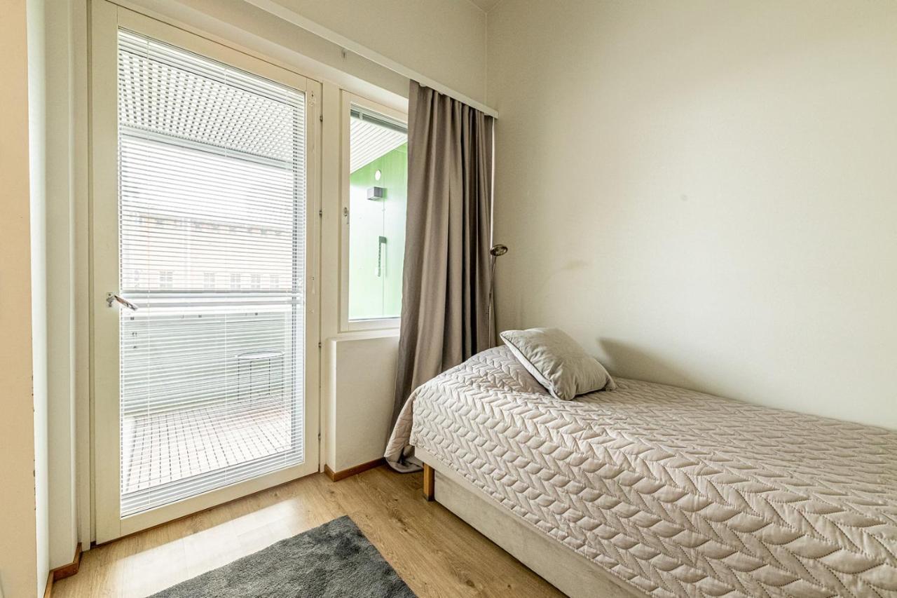 Huoneisto Sleepwell Rio- Tyynimeri With Private Sauna And Parking *