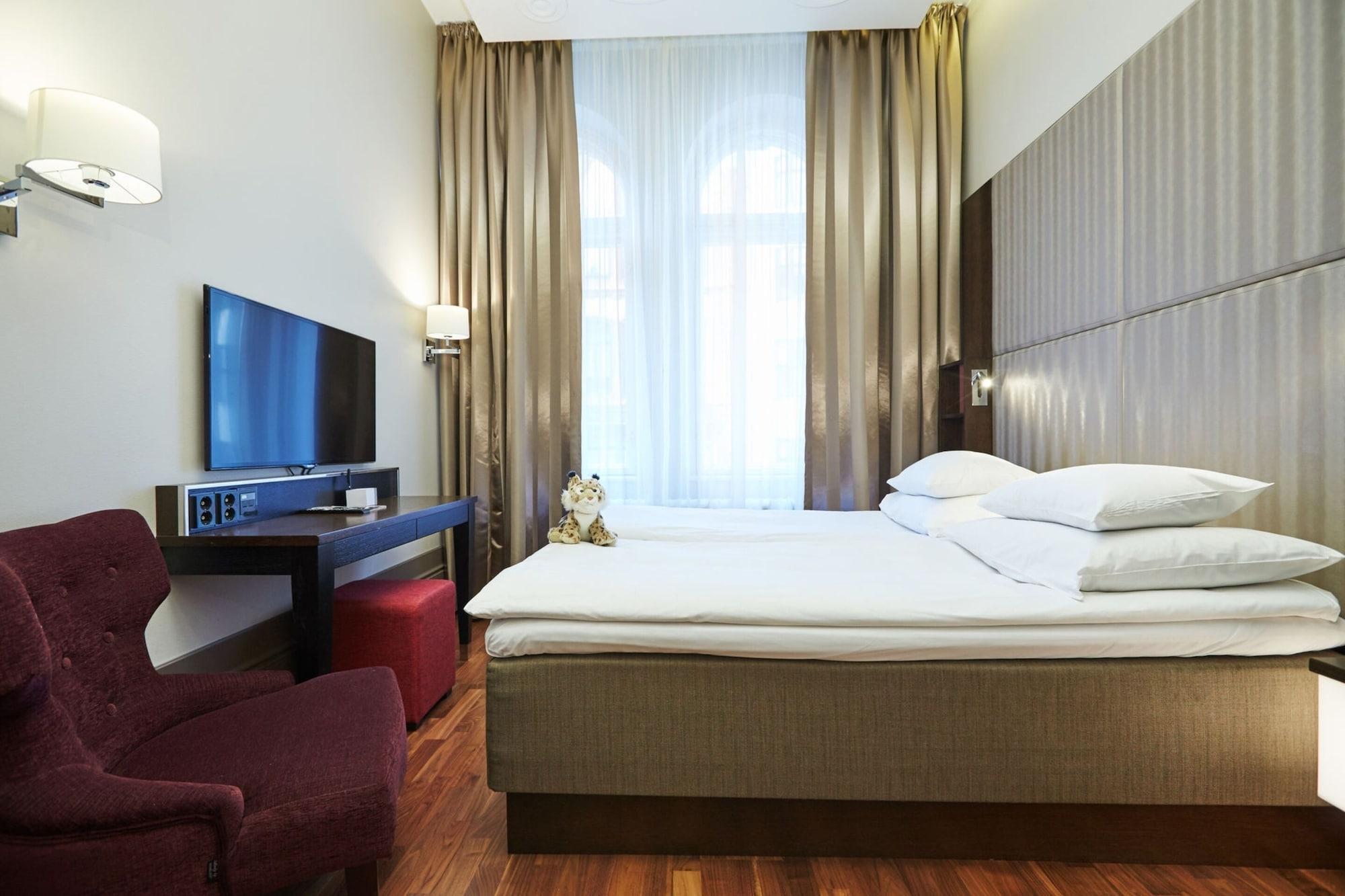 Hobo Hotelli 4*