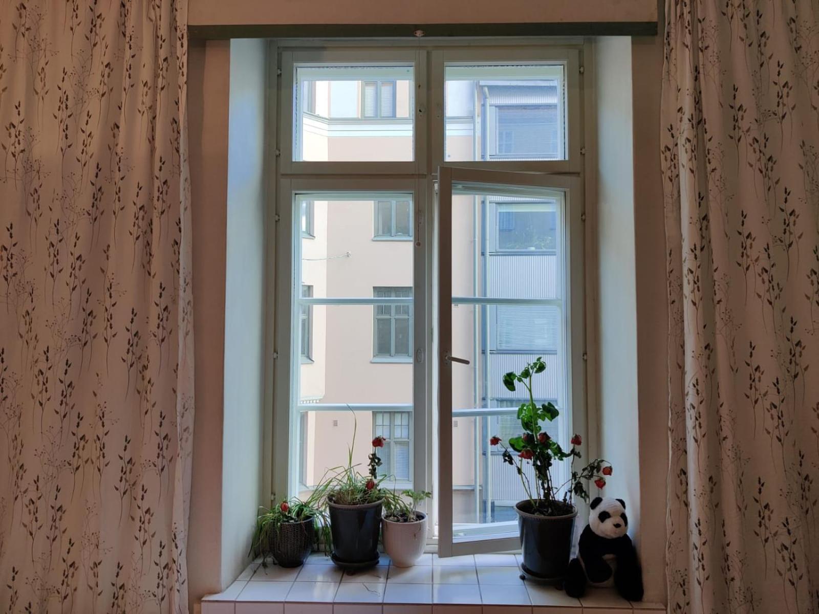 Helsinkistudiocentralstationatyourdoorstep *