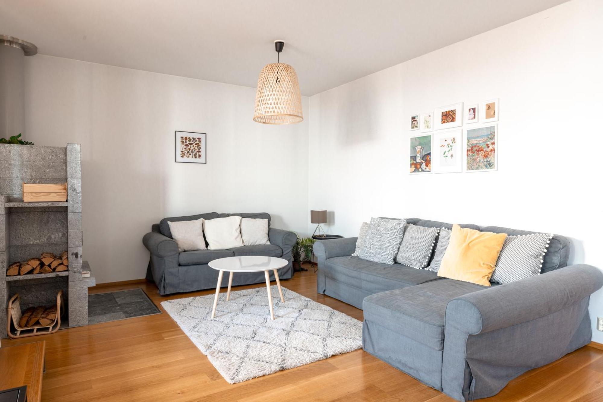 2ndhomes Luxury 2br With Rooftop Terrace & Sauna In Kamppi Center Huoneisto