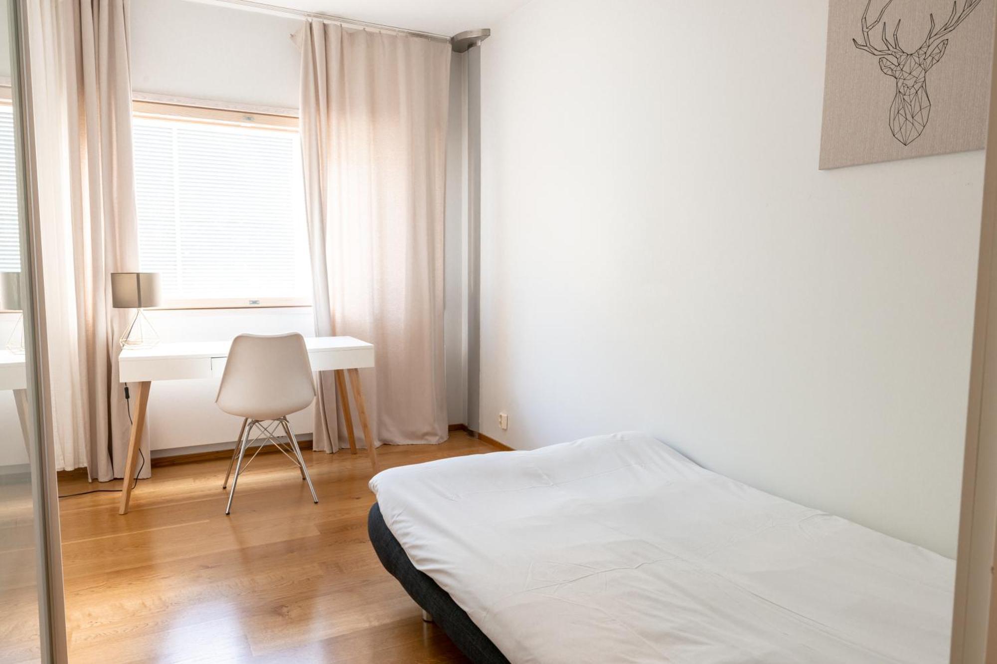 2ndhomes Luxury 2br With Rooftop Terrace & Sauna In Kamppi Center