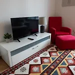 2Ndhomes Central 1Br Apartment With Great Location By Kaisaniemi Park