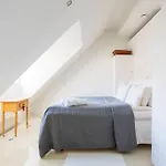Stunning Huvilakatu Penthouse