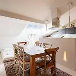 Stunning Huvilakatu Penthouse