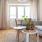 2-Bedroom, Steps From The Metro!