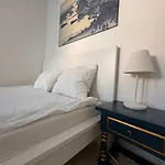 Perfect Cozy Studio & 5 Star Location
