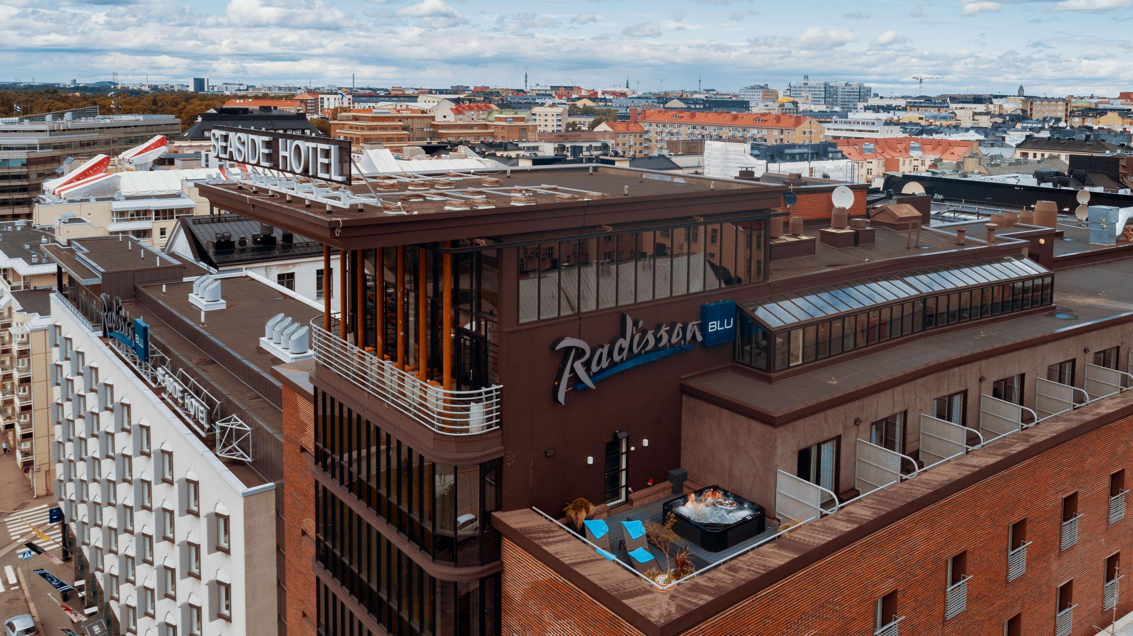 Hotelli Radisson Blu Seaside Hotel,