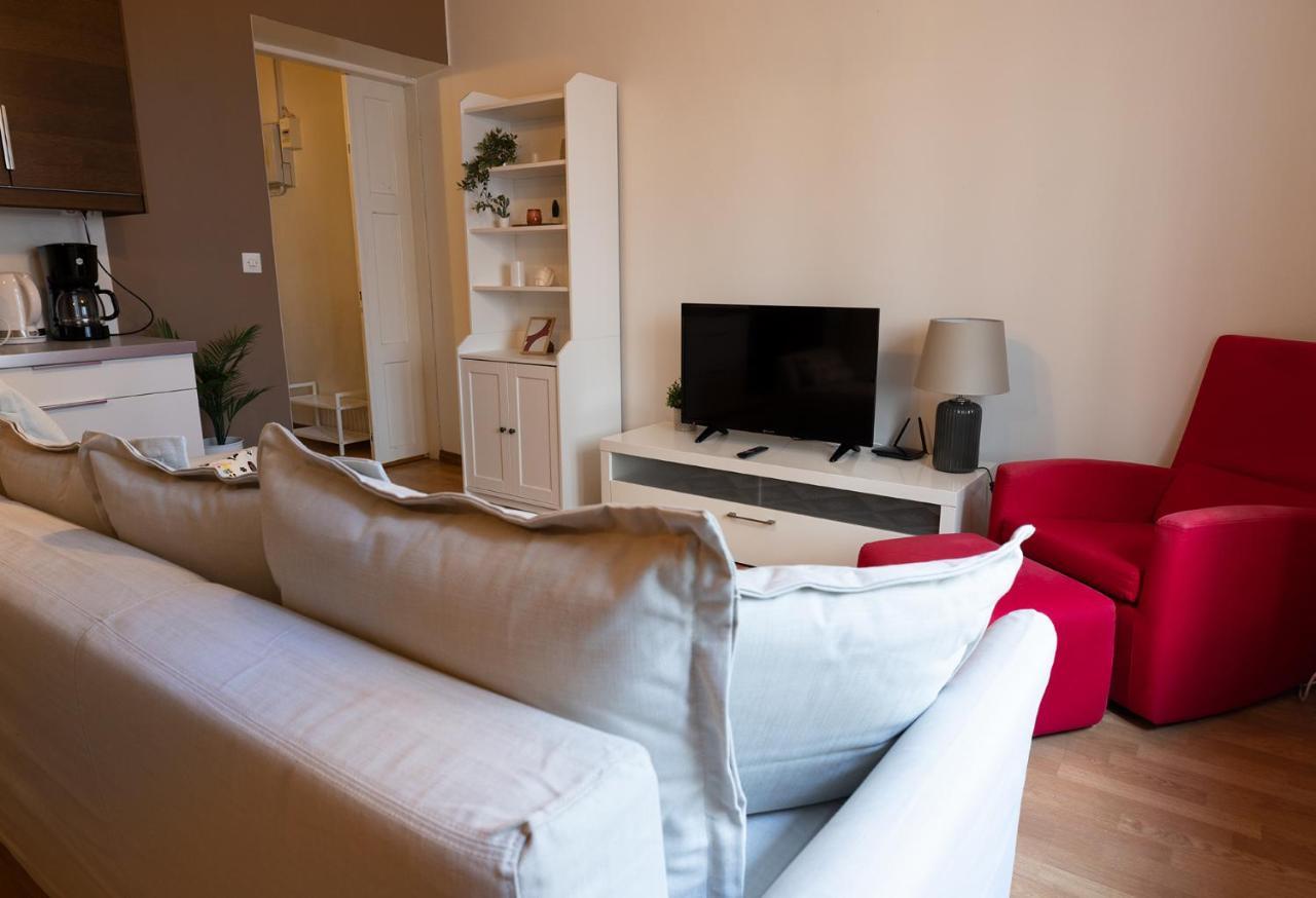Huoneisto 2ndhomes Central 1br With Great Location By Kaisaniemi Park Helsinki