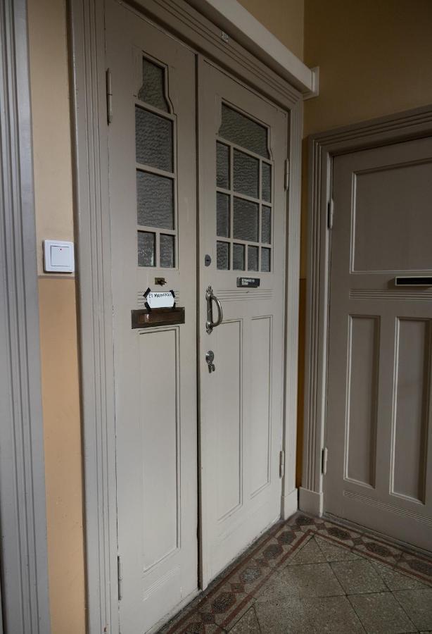 Huoneisto 2ndhomes Central 1br With Great Location By Kaisaniemi Park Helsinki