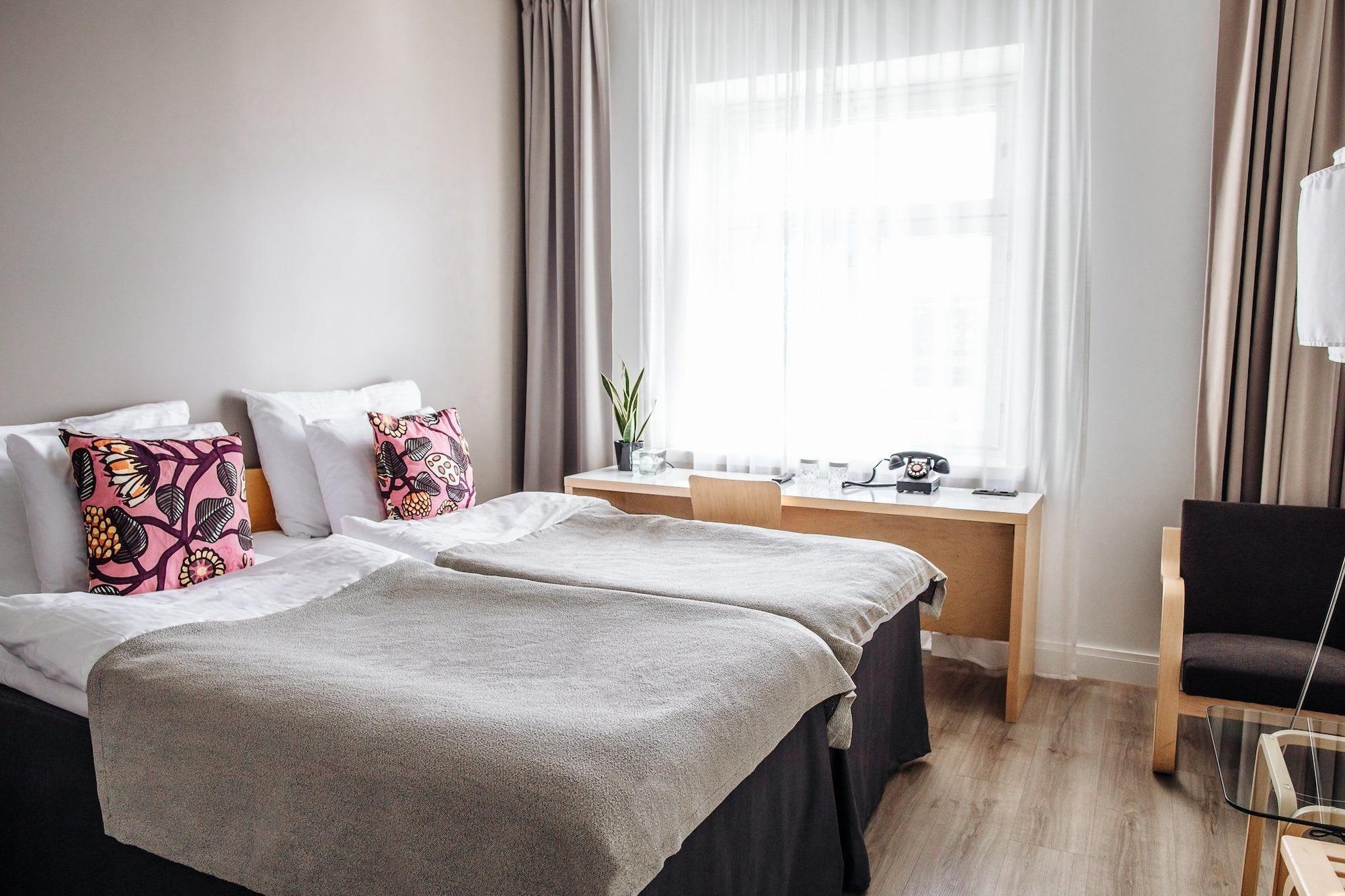 Hotelli Helka 4*