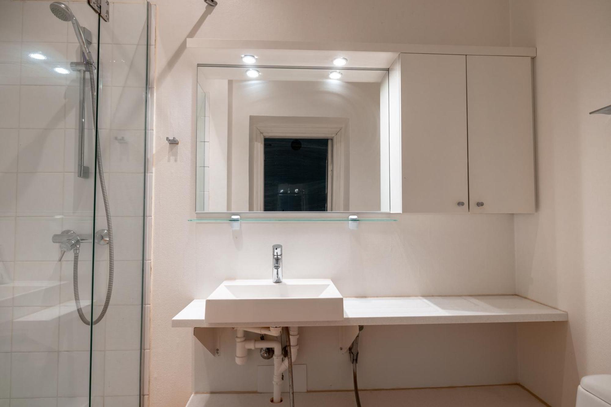 Huoneisto 2ndhomes Luxurious 127 M2 3br Top Floor In Historically Valuable Building In City Center Helsinki
