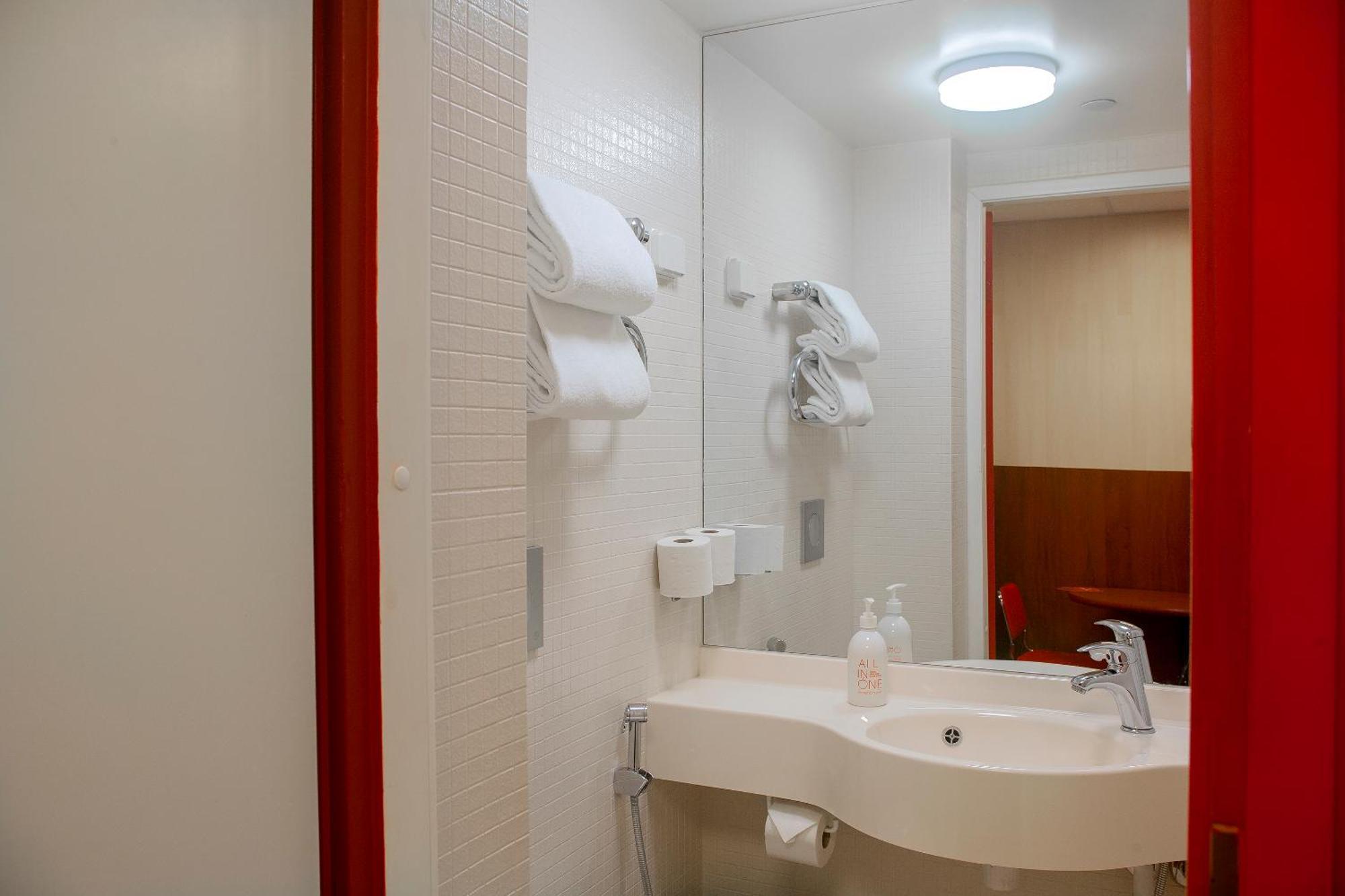 Omena Centre Hotelli