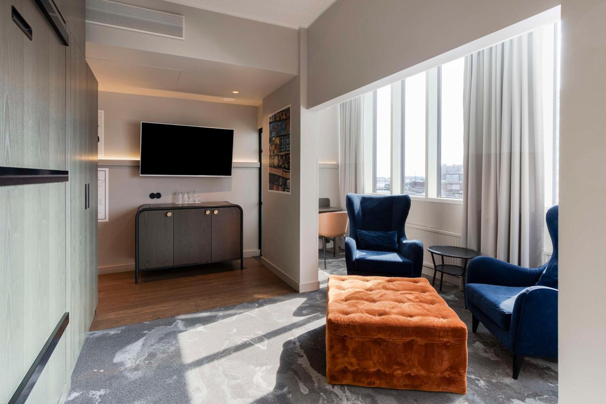 Hotelli Radisson Blu Seaside Hotel,