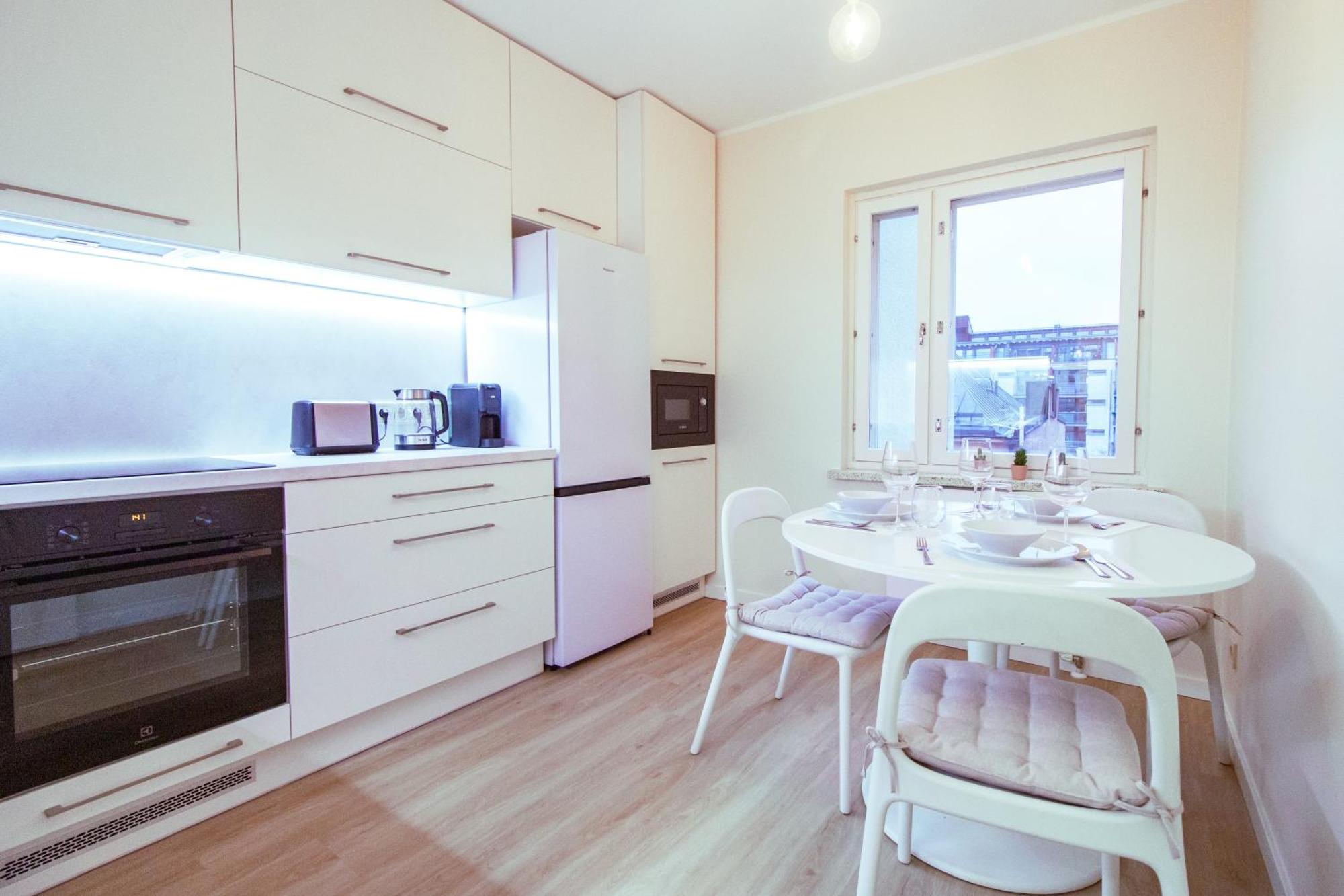 Comfy Spot Close To Tripla Mall And Dining
