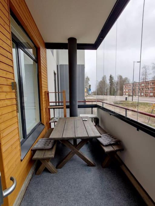 Huoneisto Kotimaailma - Tilava Kotoisa Kolmio Saunalla Espoossa