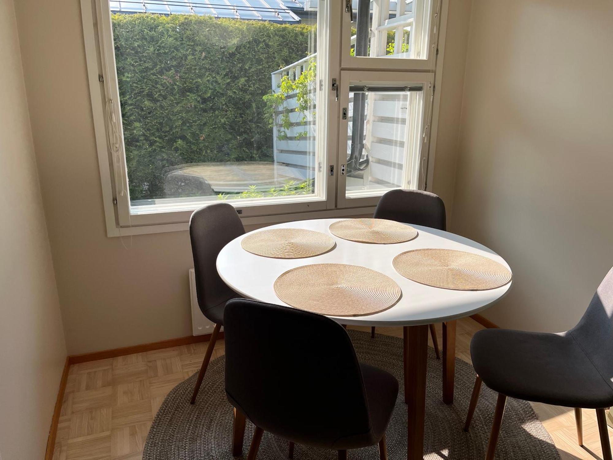 Gem Of Vuosaari - Private Sauna, Free Parking And Wifi Huoneisto